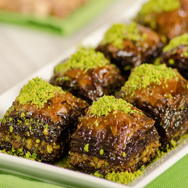ÇİKOLATALI BAKLAVA